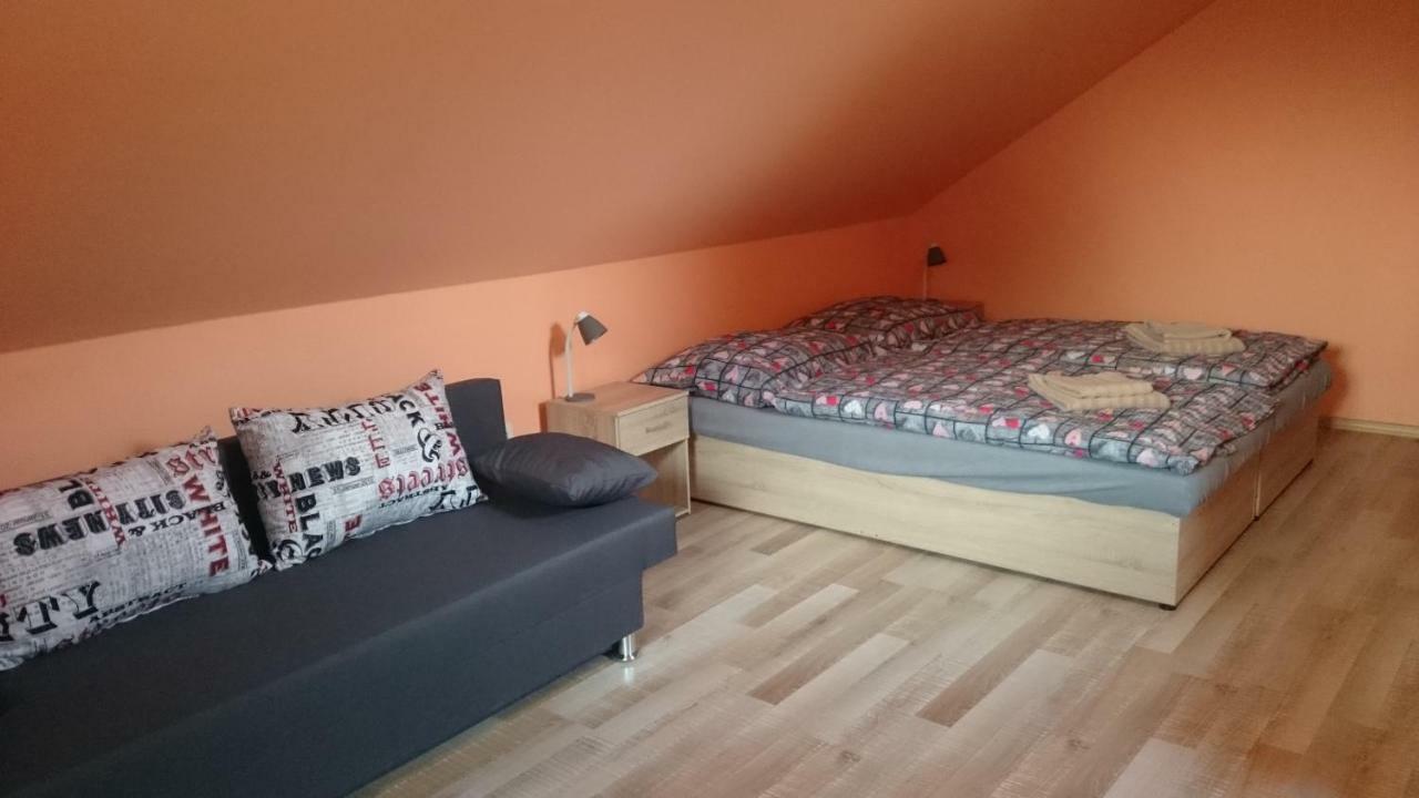 Penzion Vian Krasnohorska Dlha Luka Buitenkant foto
